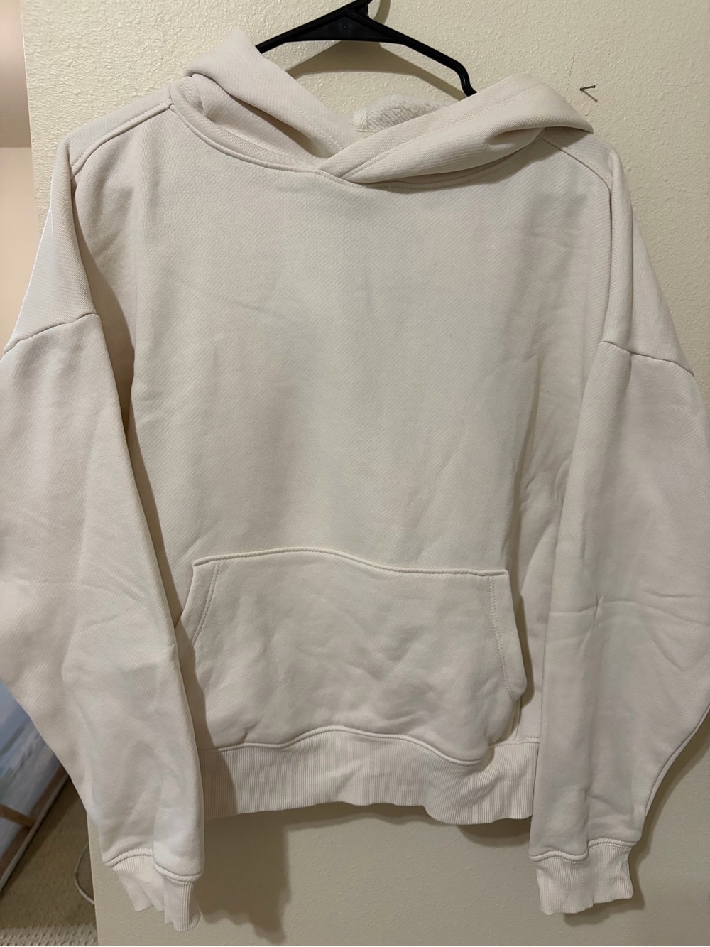 Universal Thread Cream Hoodie Sweatshirt